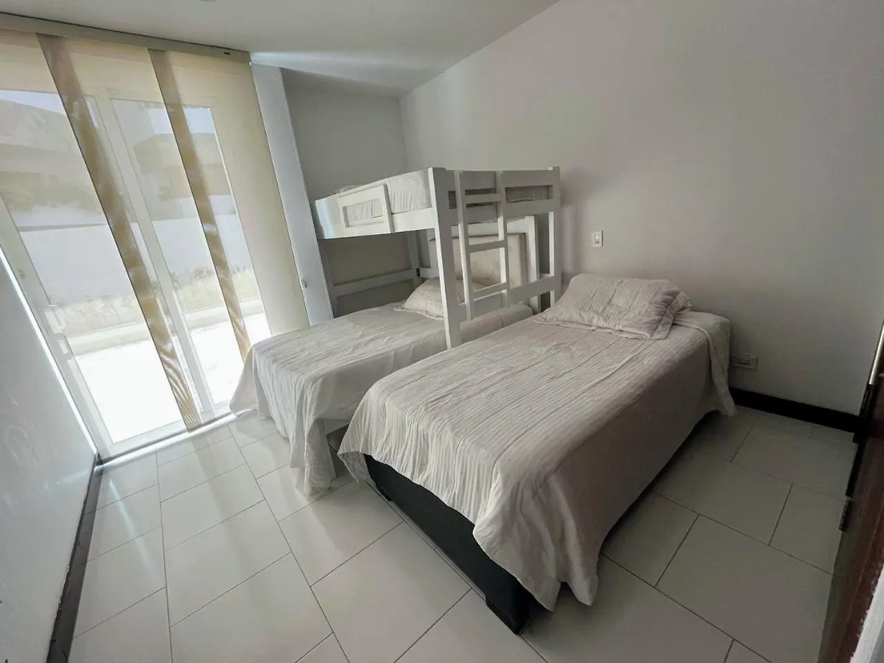 Apartamento Frente A La Playa Morros 922 Cartagena